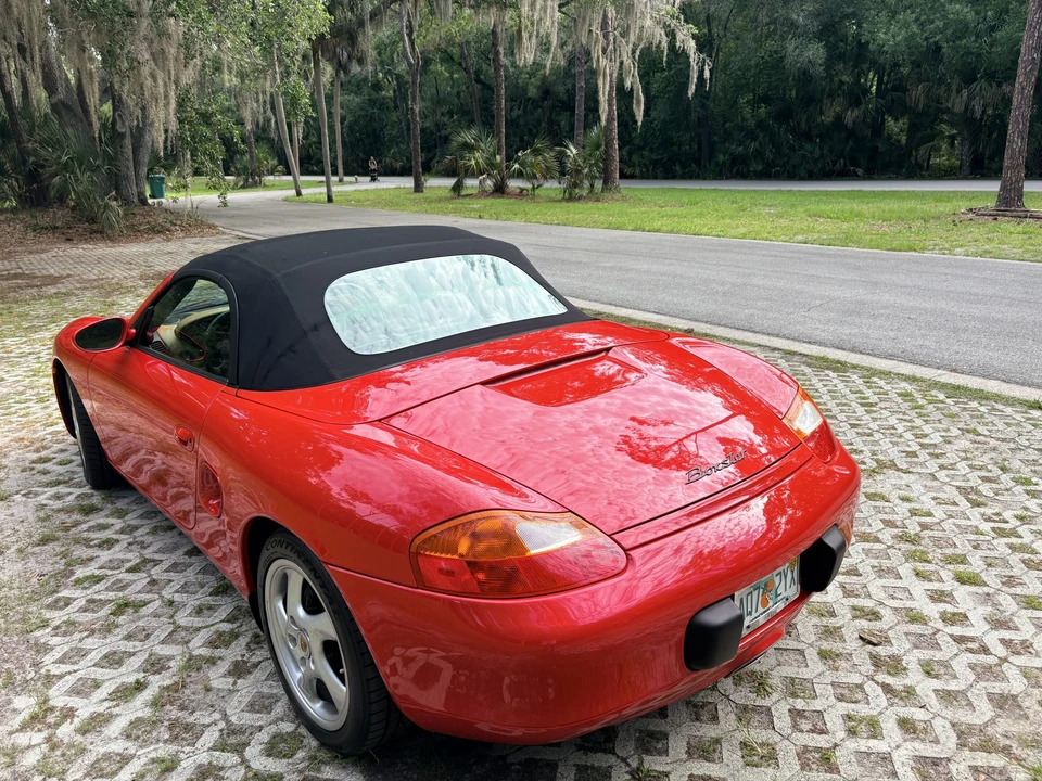 2001 Porsche 986 Boxster - Image 8 of 31