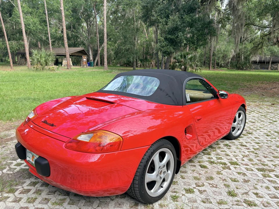 2001 Porsche 986 Boxster - Image 6 of 31