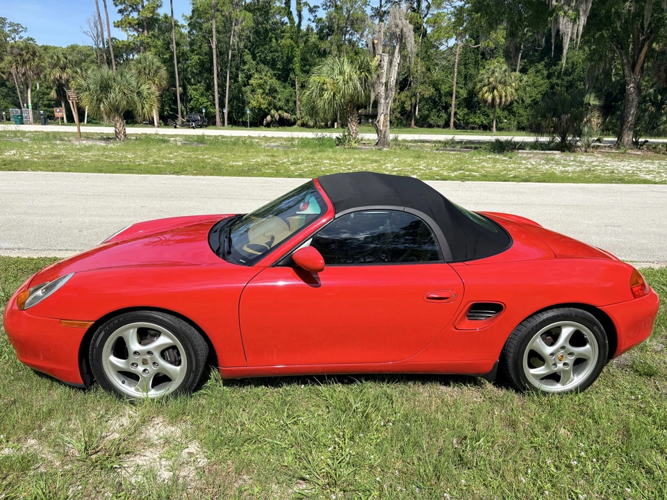 2001 Porsche 986 Boxster - Image 14 of 31
