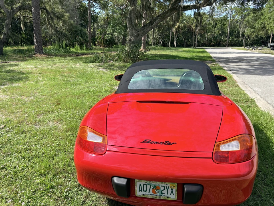 2001 Porsche 986 Boxster - Image 16 of 31