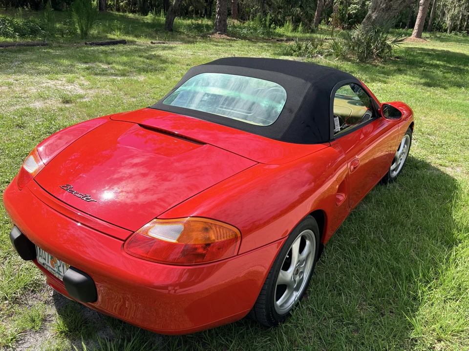 2001 Porsche 986 Boxster - Image 17 of 31