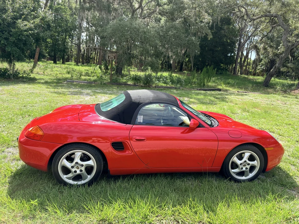 2001 Porsche 986 Boxster - Image 18 of 31