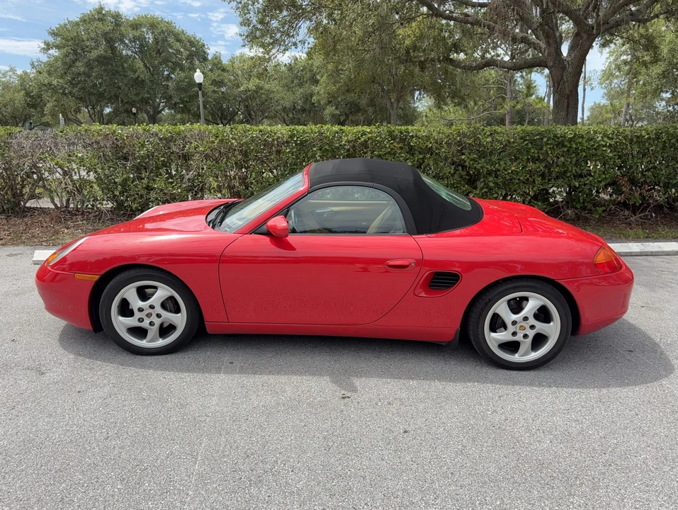 2001 Porsche 986 Boxster - Image 9 of 31