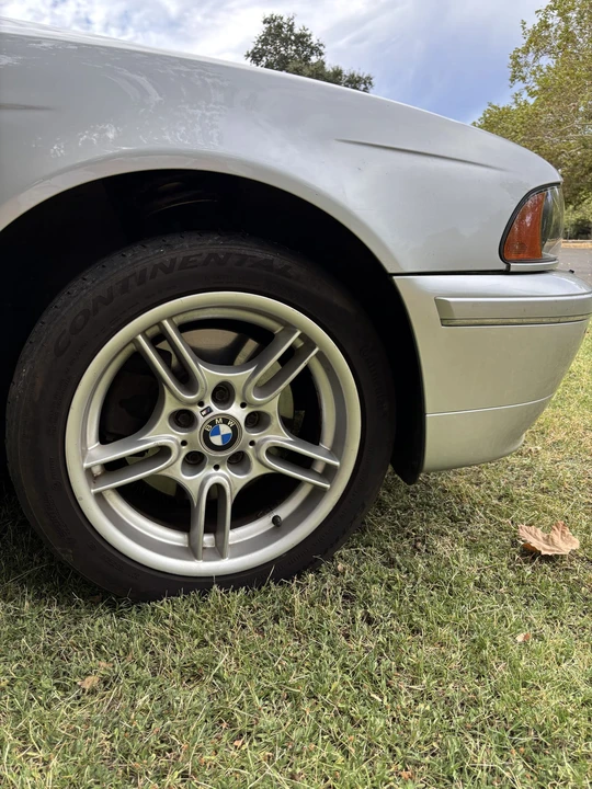 2002 BMW E39 540i - Image 20 of 31
