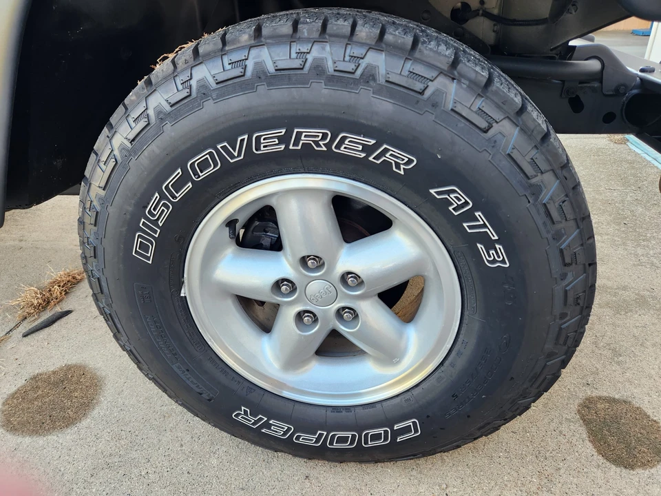 2002 Jeep TJ Wrangler - Image 26 of 31