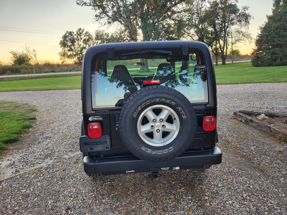 2002 Jeep TJ Wrangler - Image 8 of 31