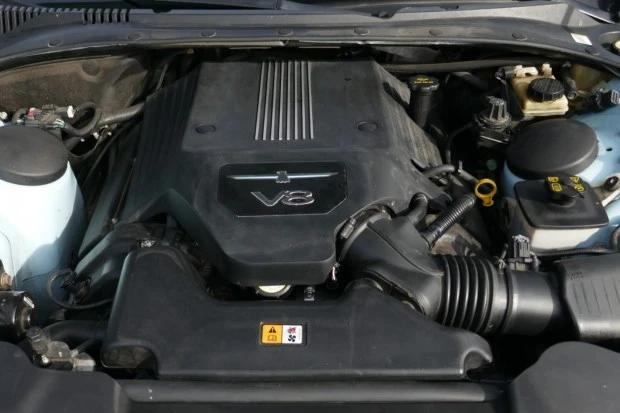 2003 Ford Thunderbird 11th Gen - Image 6 of 8
