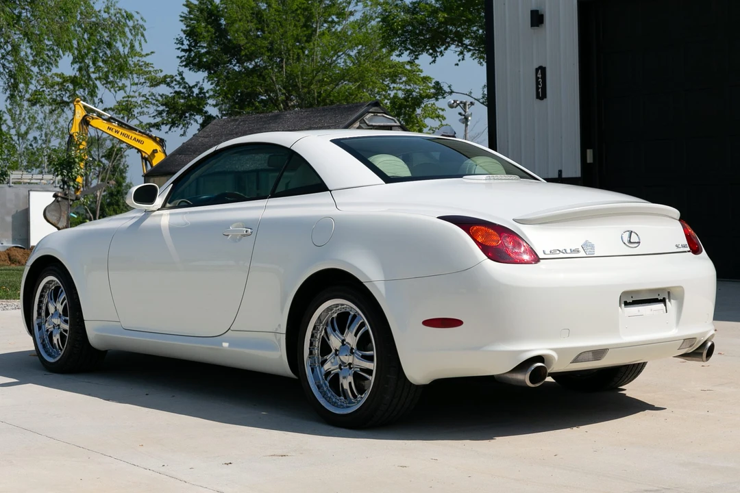 2003 Lexus SC430 - Image 4 of 31