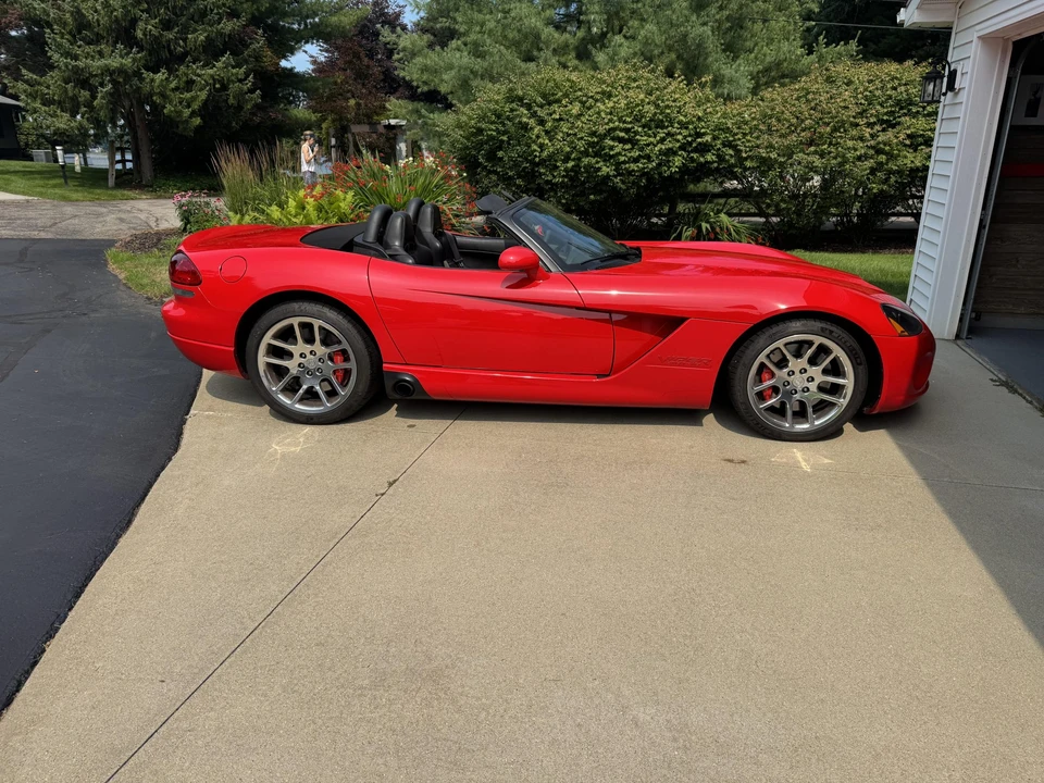 2004 Dodge Viper 3rd Gen - Image 6 of 31