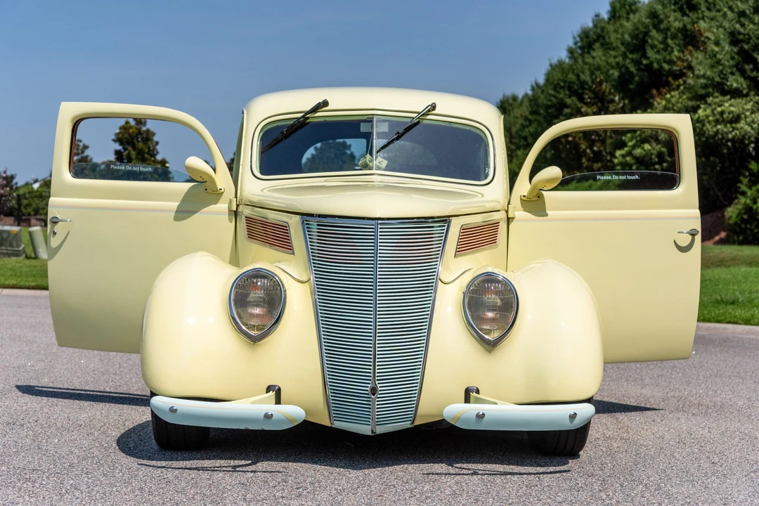 1937 Ford Hot Rod - Image 4 of 31
