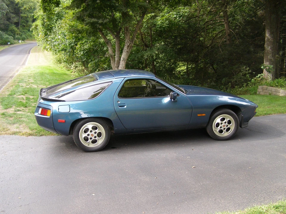 1979 Porsche 928 - Image 10 of 31