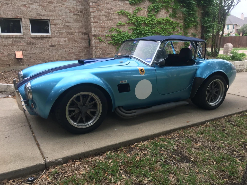 Shelby Cobra Replica - Image 9 of 31