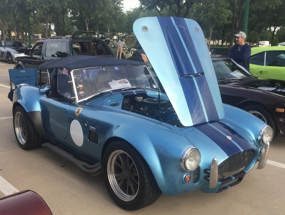 Shelby Cobra Replica - Image 20 of 31