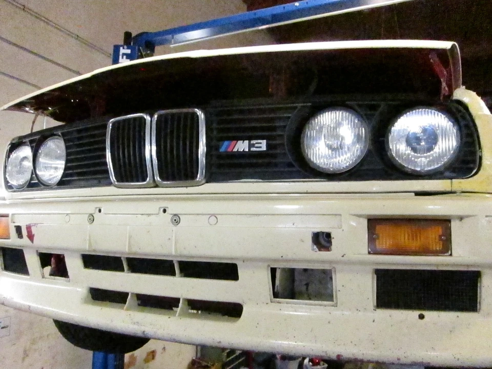 1988 BMW E30 M3 - Image 13 of 31