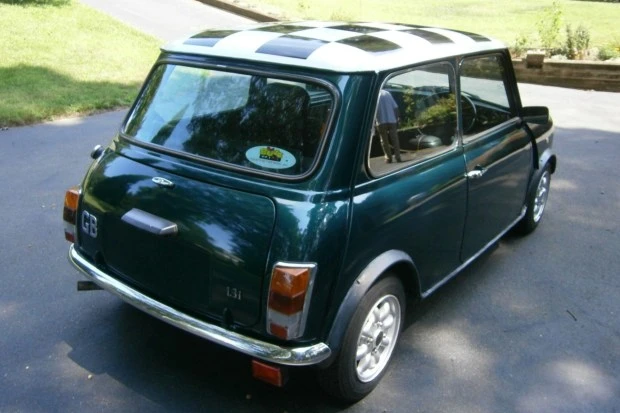 Mini Classic Mini - Image 2 of 8