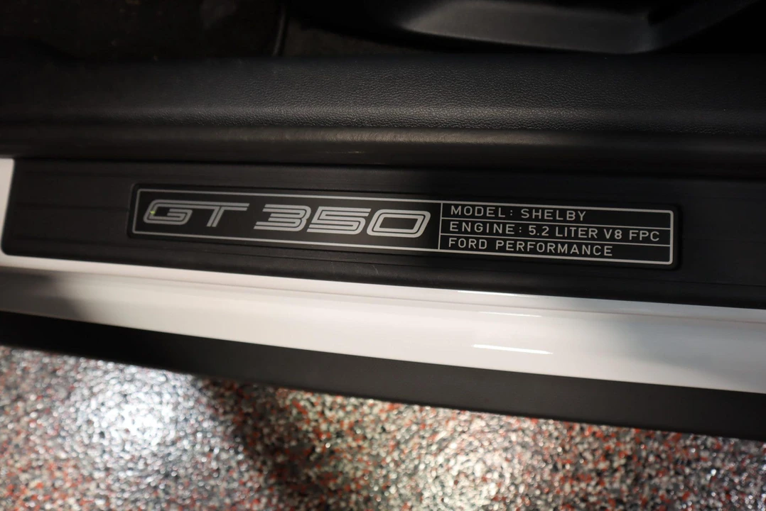 2016 Ford S550 Shelby Mustang GT350 - Image 28 of 31