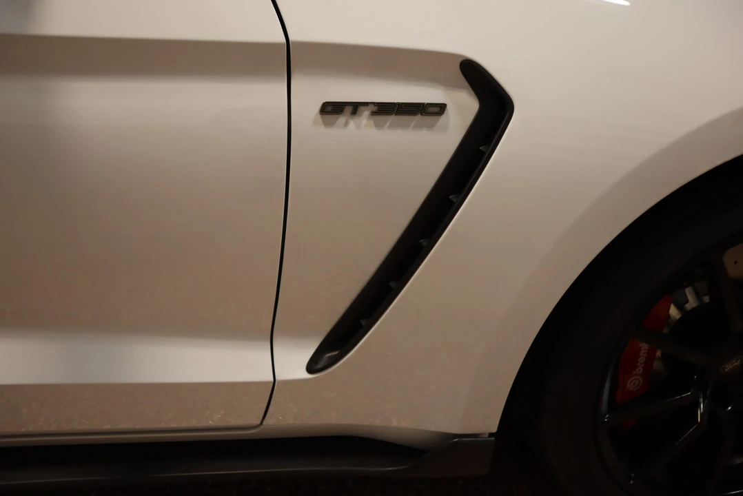 2016 Ford S550 Shelby Mustang GT350 - Image 18 of 31