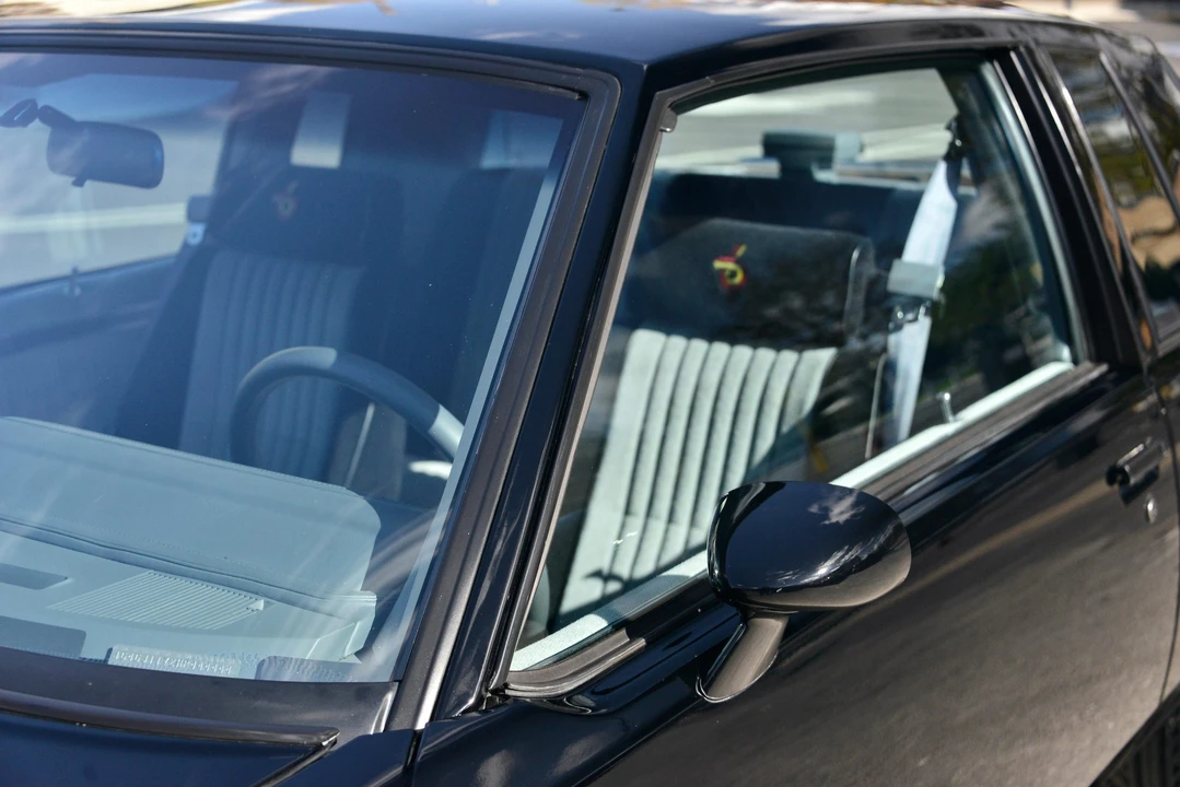 1987 Buick Grand National GNX - Image 21 of 31