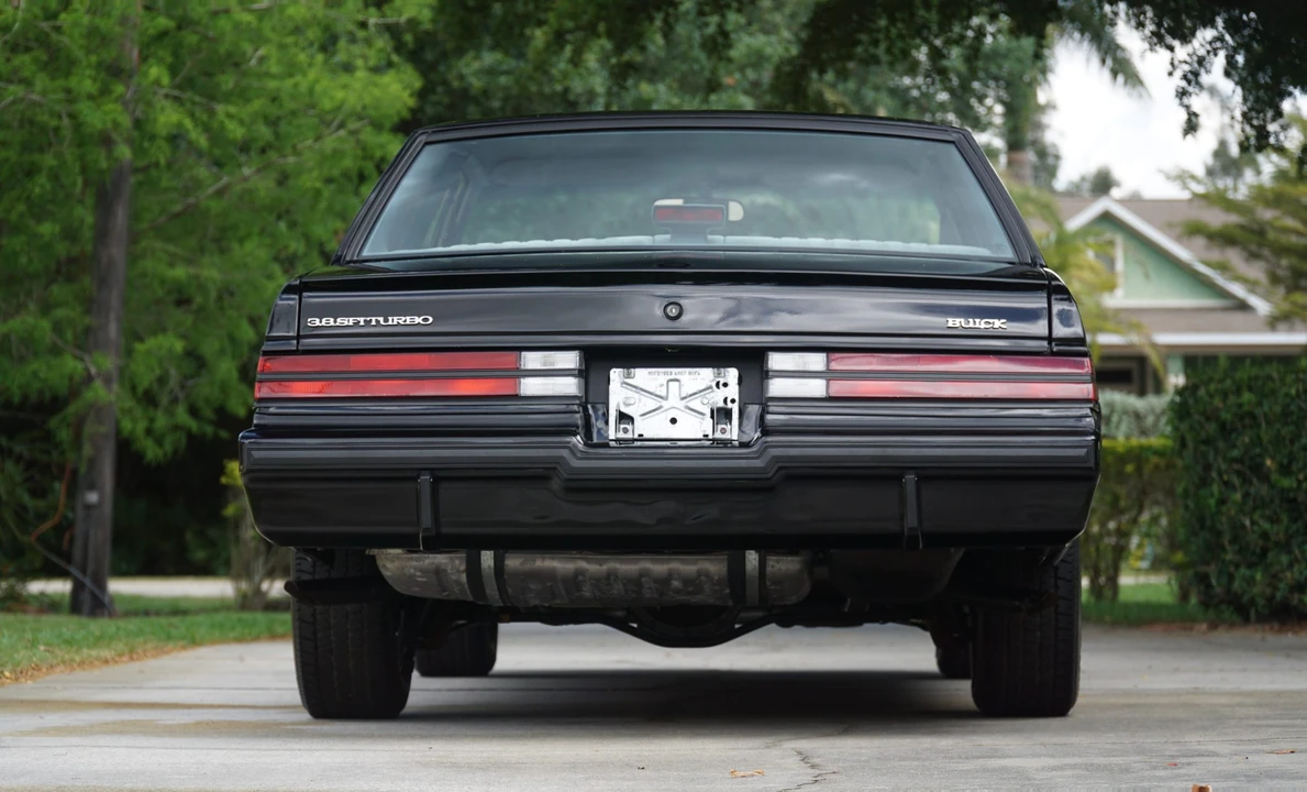 1987 Buick Regal - Image 10 of 31