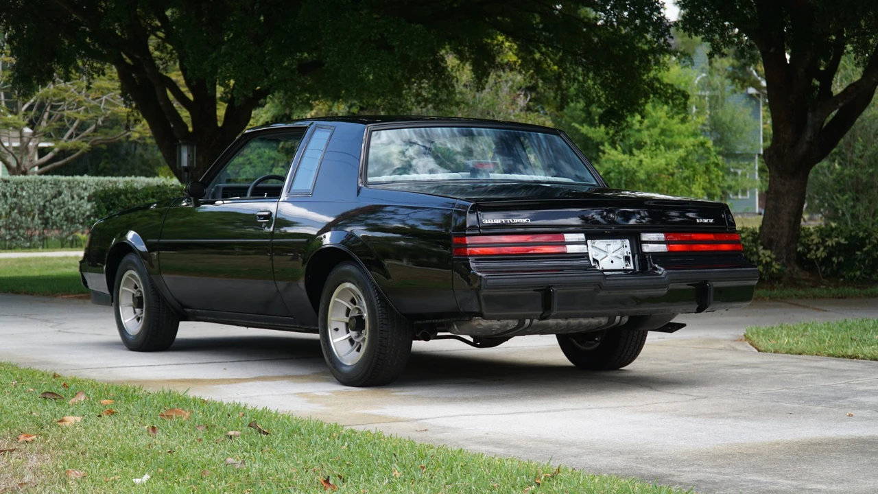 1987 Buick Regal - Image 7 of 31