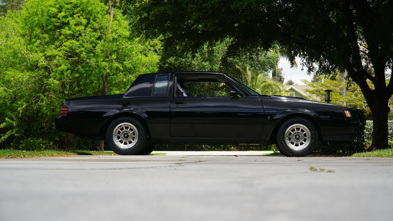 1987 Buick Regal - Image 15 of 31