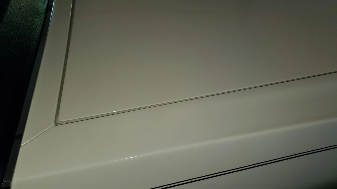 1987 Chrysler New Yorker - Image 18 of 31