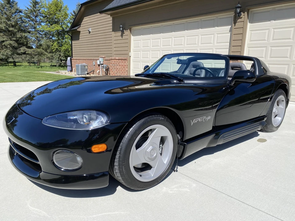 1994 Dodge Viper 1st Gen - Image 2 of 31