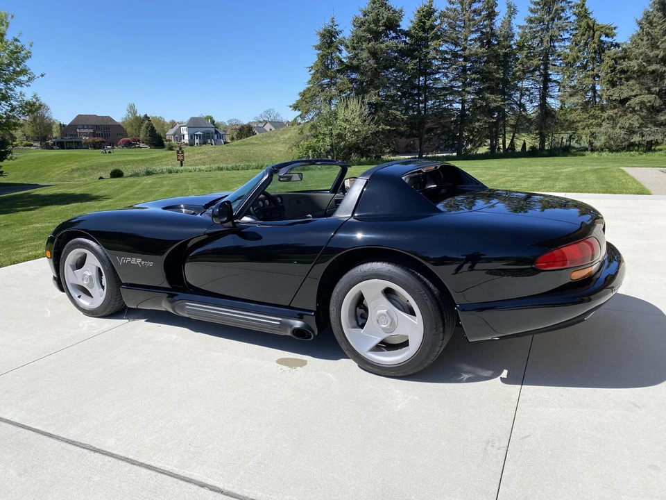 1994 Dodge Viper 1st Gen - Image 17 of 31