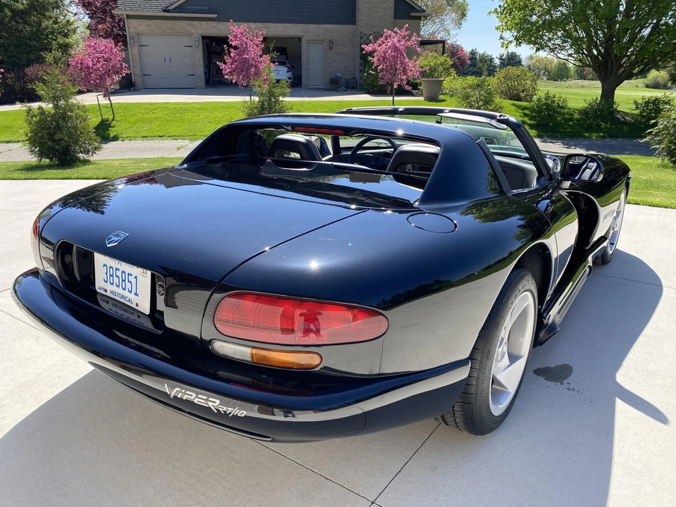 1994 Dodge Viper 1st Gen - Image 13 of 31