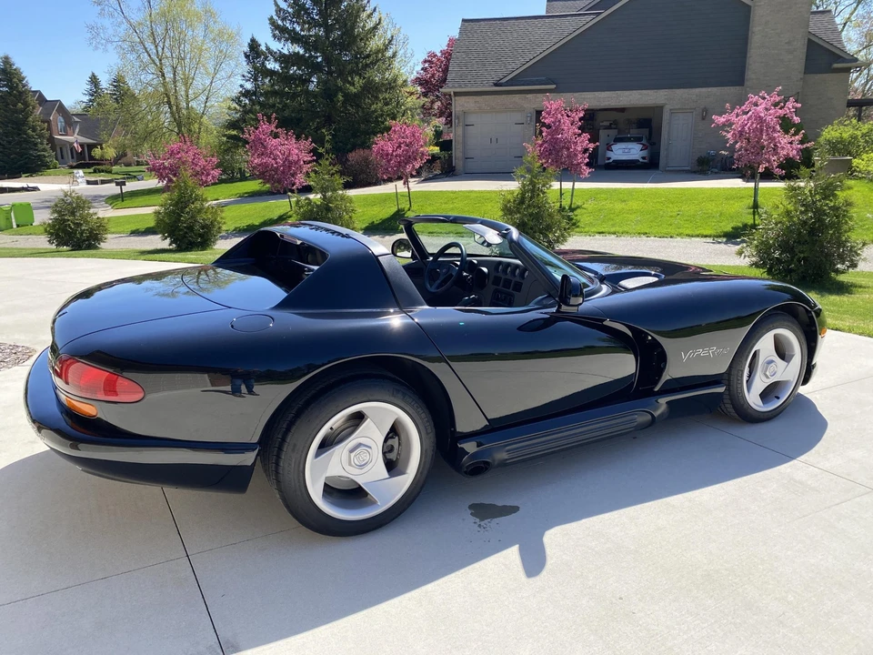 1994 Dodge Viper 1st Gen - Image 11 of 31