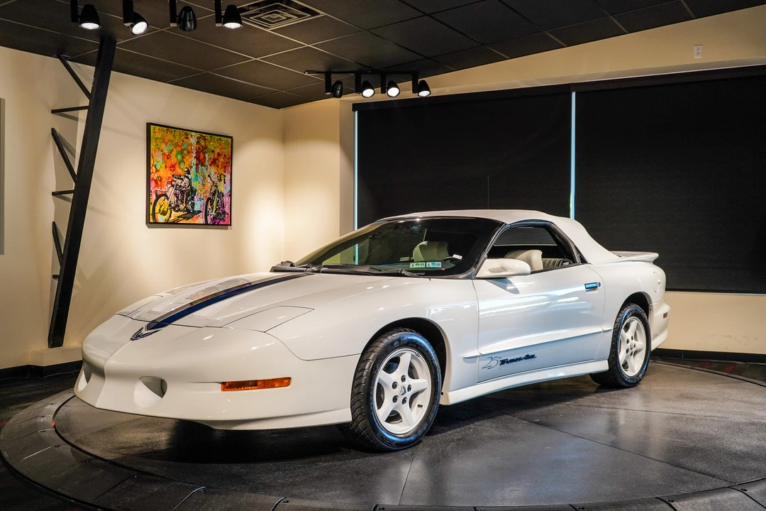 1994 Pontiac Firebird Trans Am 4th Gen - Image 2 of 31