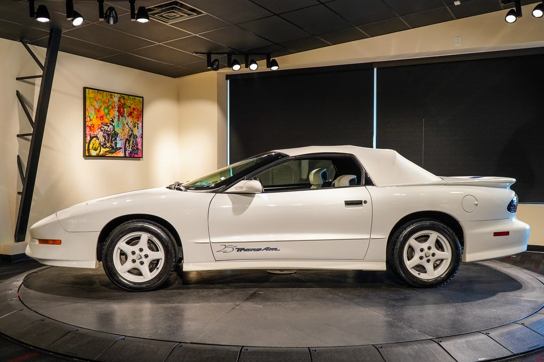 1994 Pontiac Firebird Trans Am 4th Gen - Image 3 of 31