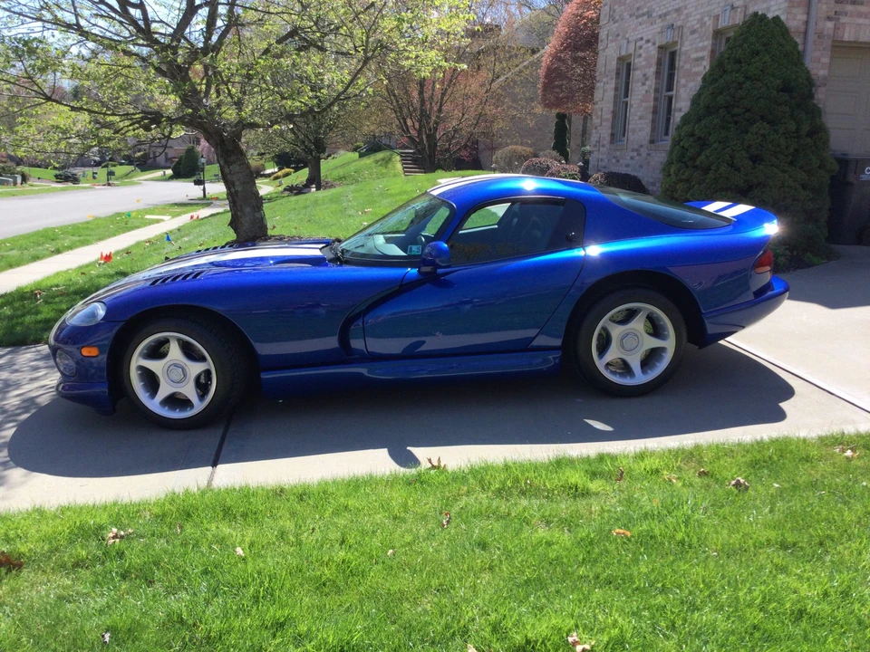 1997 Dodge Viper GTS 2nd Gen - Image 10 of 31