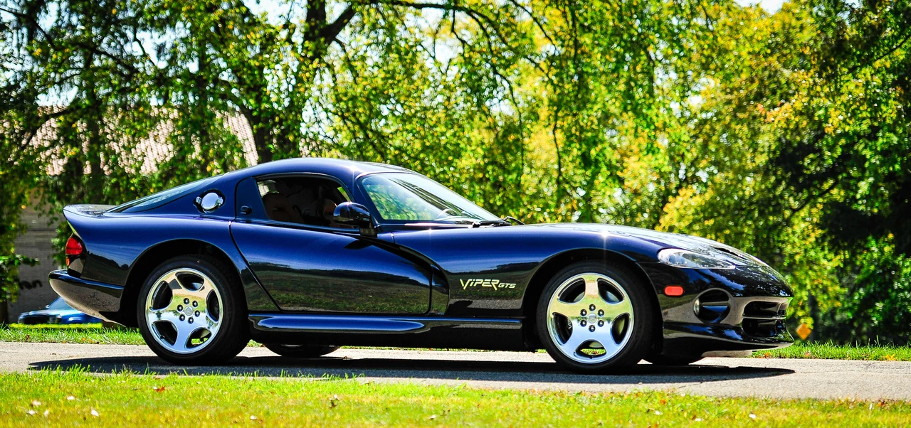 2001 Dodge Viper GTS 2nd Gen - Image 24 of 31
