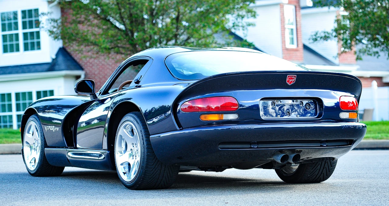 2001 Dodge Viper GTS 2nd Gen - Image 13 of 31