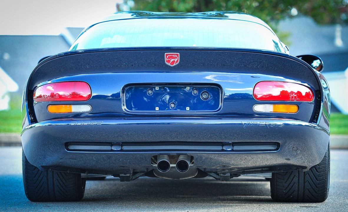 2001 Dodge Viper GTS 2nd Gen - Image 18 of 31