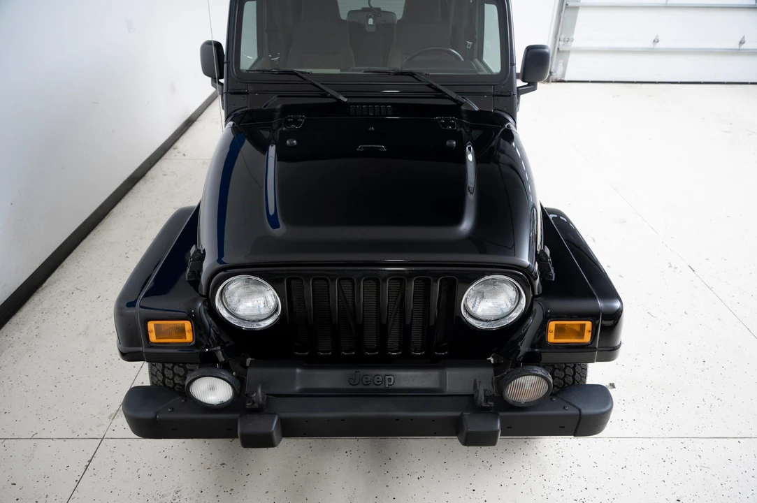 2004 Jeep TJ Wrangler - Image 16 of 31