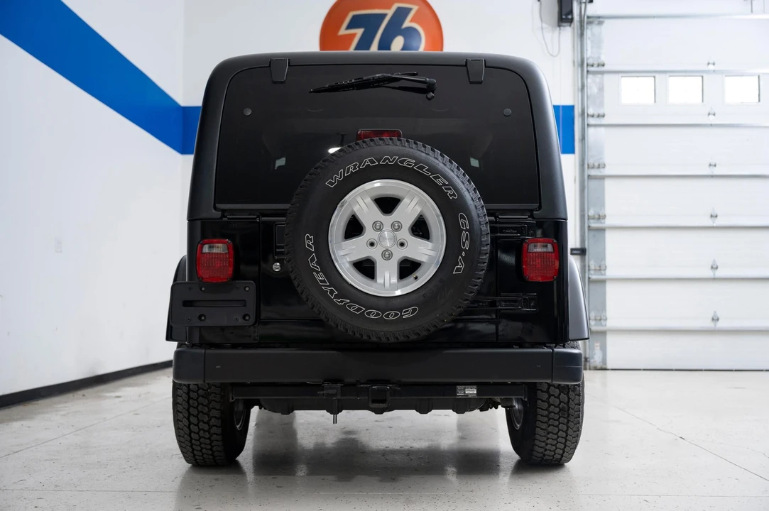 2004 Jeep TJ Wrangler - Image 7 of 31