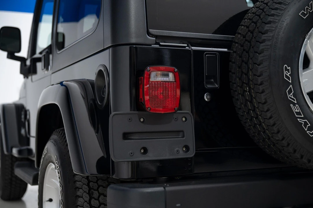 2004 Jeep TJ Wrangler - Image 22 of 31