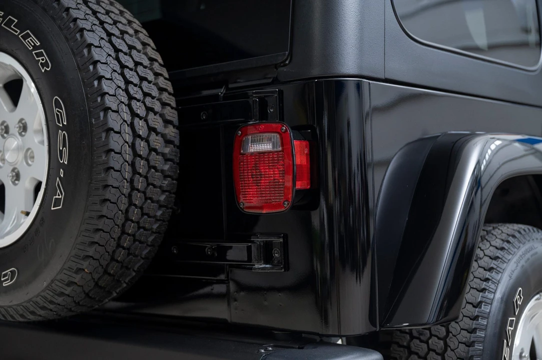 2004 Jeep TJ Wrangler - Image 25 of 31