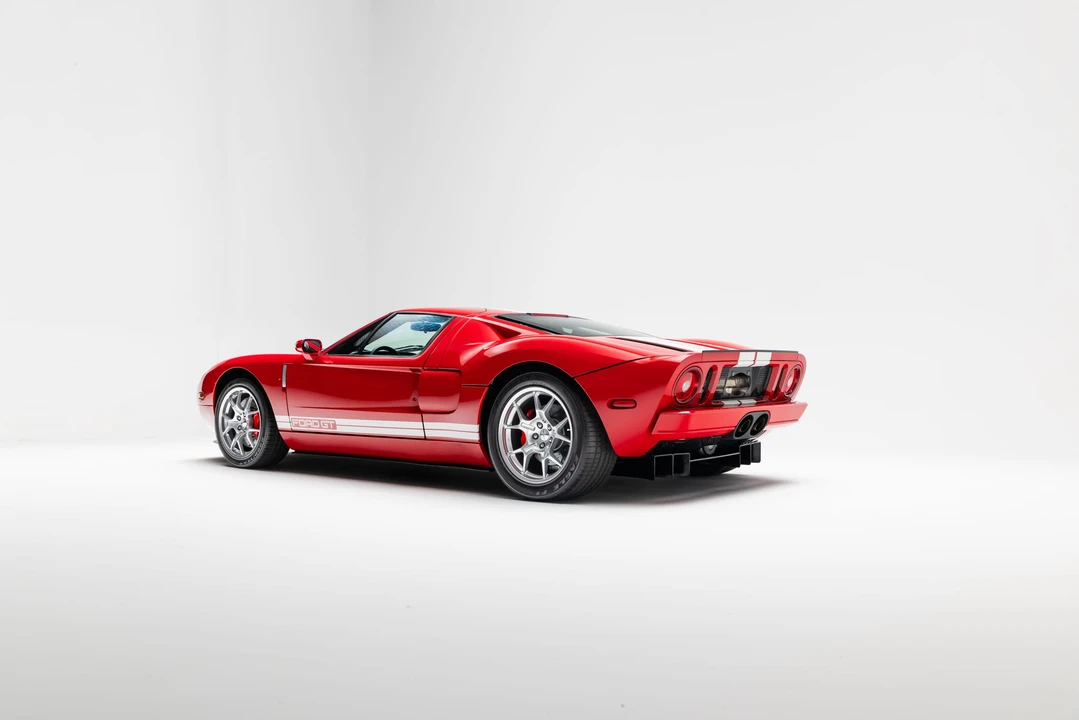 2005 Ford GT 1st Gen - Image 15 of 31