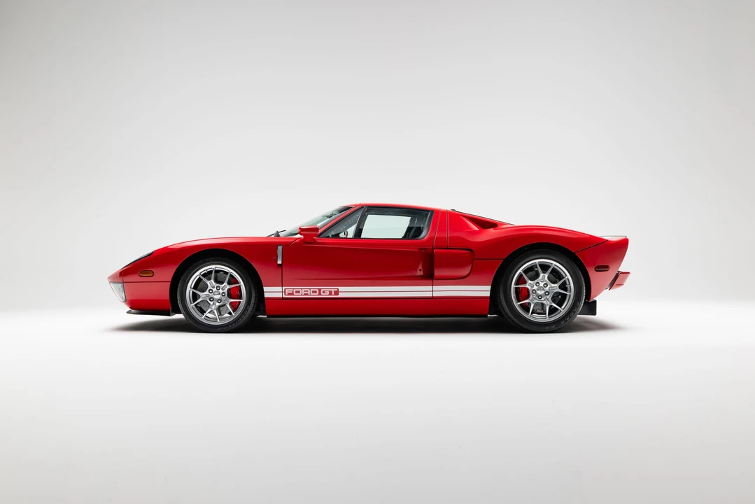 2005 Ford GT 1st Gen - Image 12 of 31