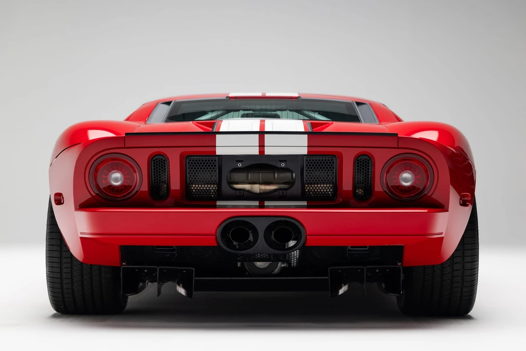 2005 Ford GT 1st Gen - Image 17 of 31