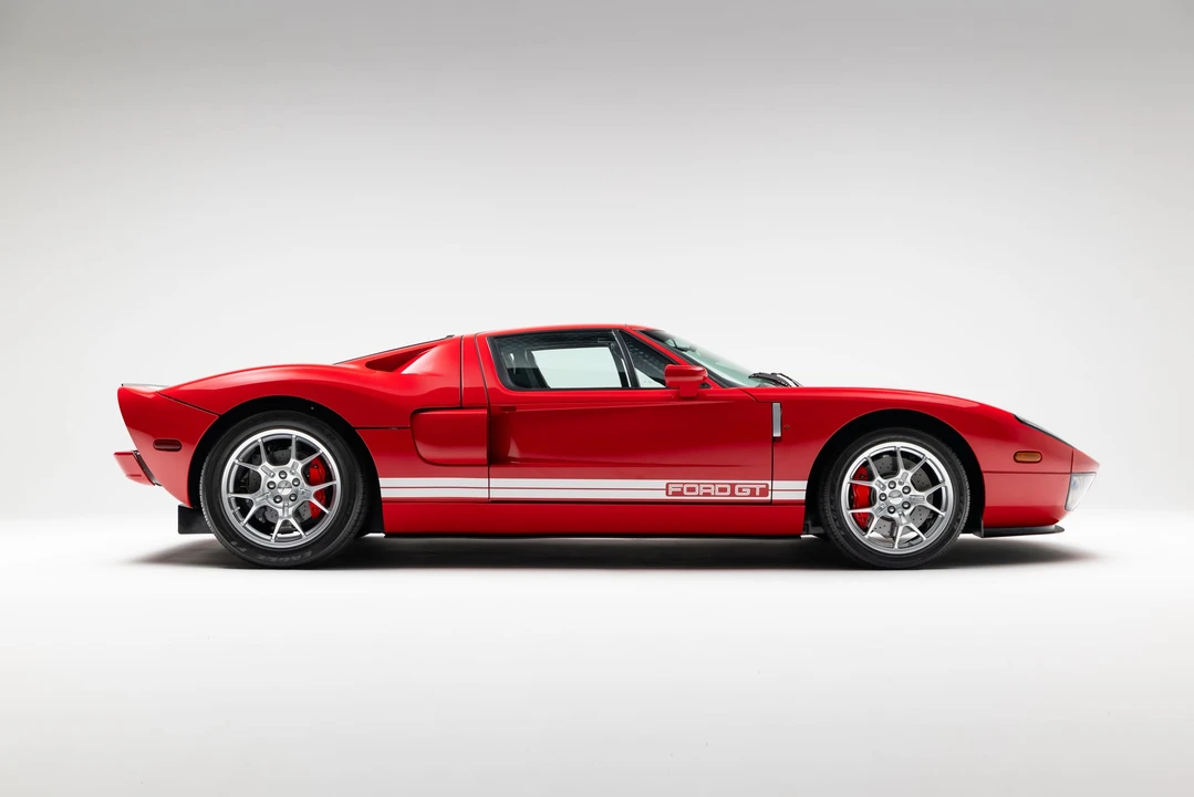 2005 Ford GT 1st Gen - Image 23 of 31
