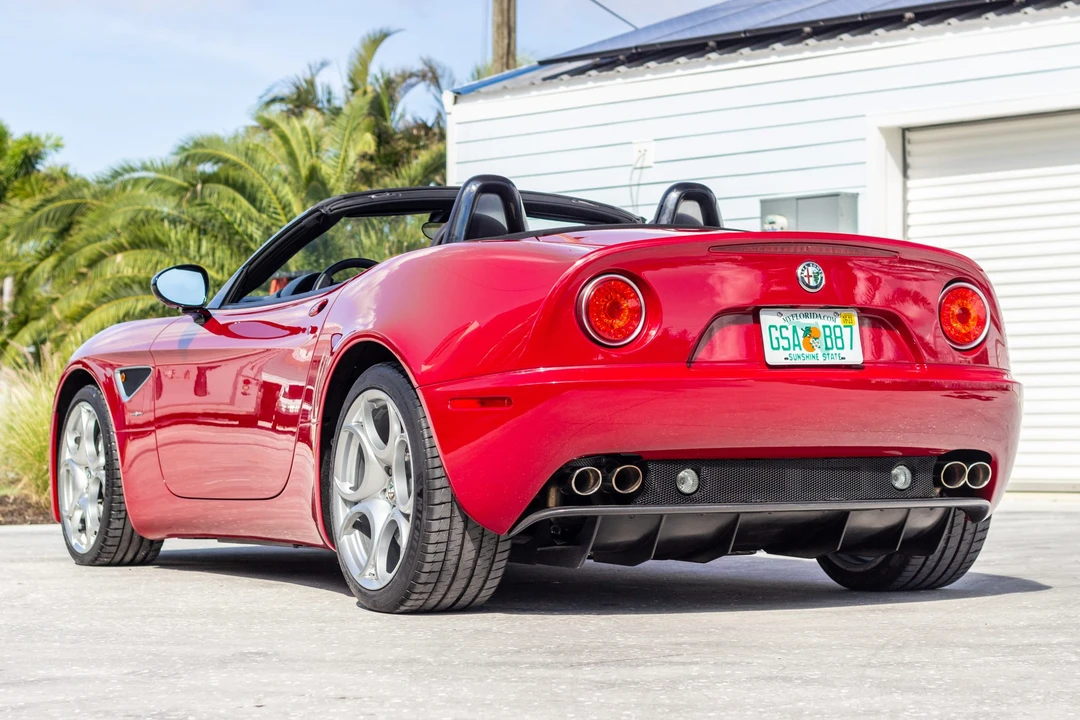 2009 Alfa Romeo 8C Competizione - Image 12 of 31