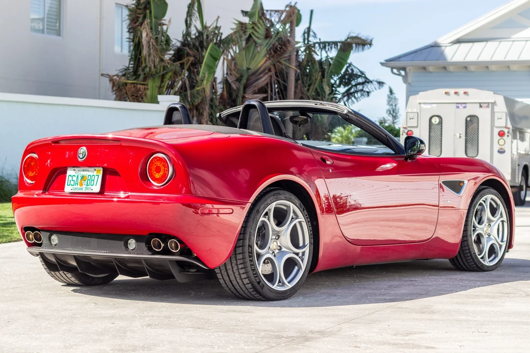 2009 Alfa Romeo 8C Competizione - Image 14 of 31