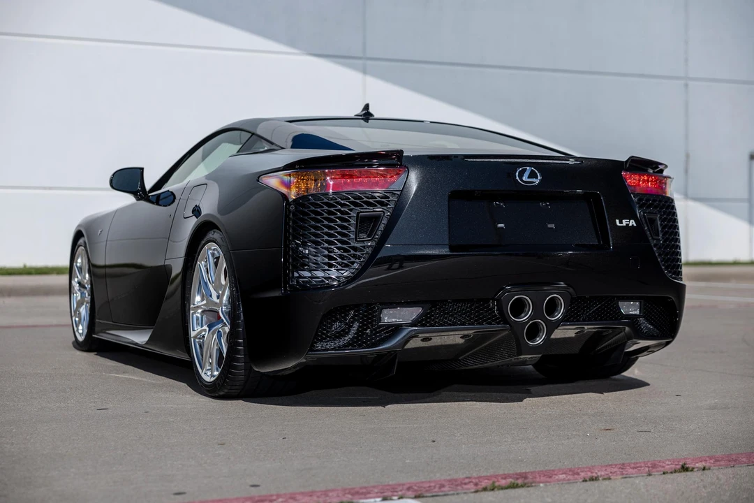 2012 Lexus LFA - Image 18 of 31