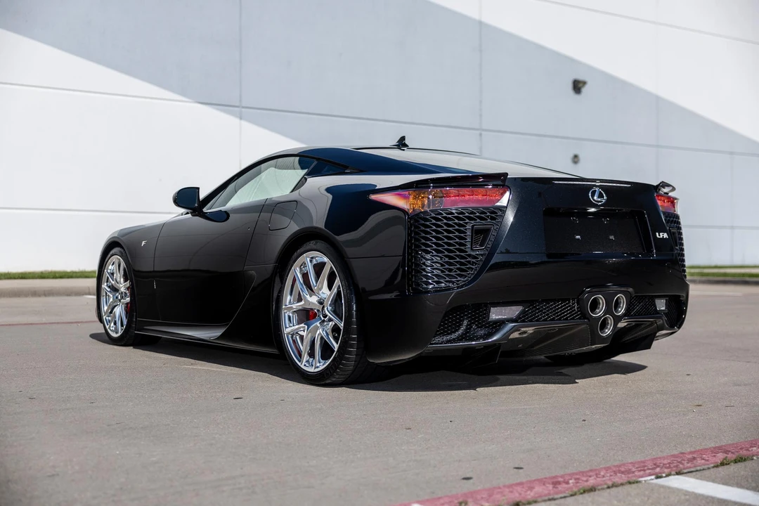 2012 Lexus LFA - Image 19 of 31