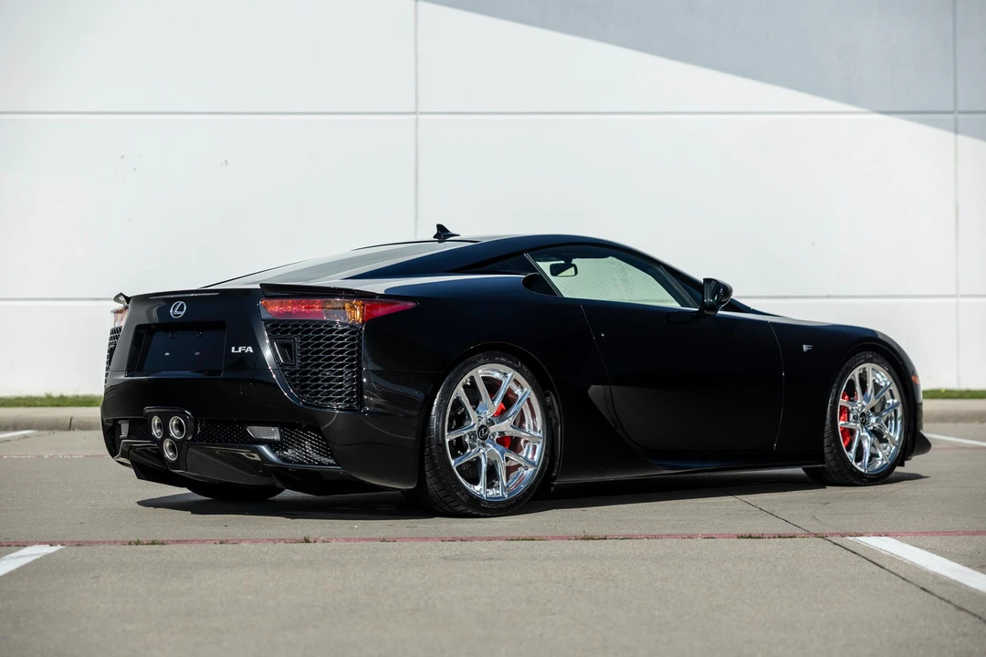 2012 Lexus LFA - Image 12 of 31