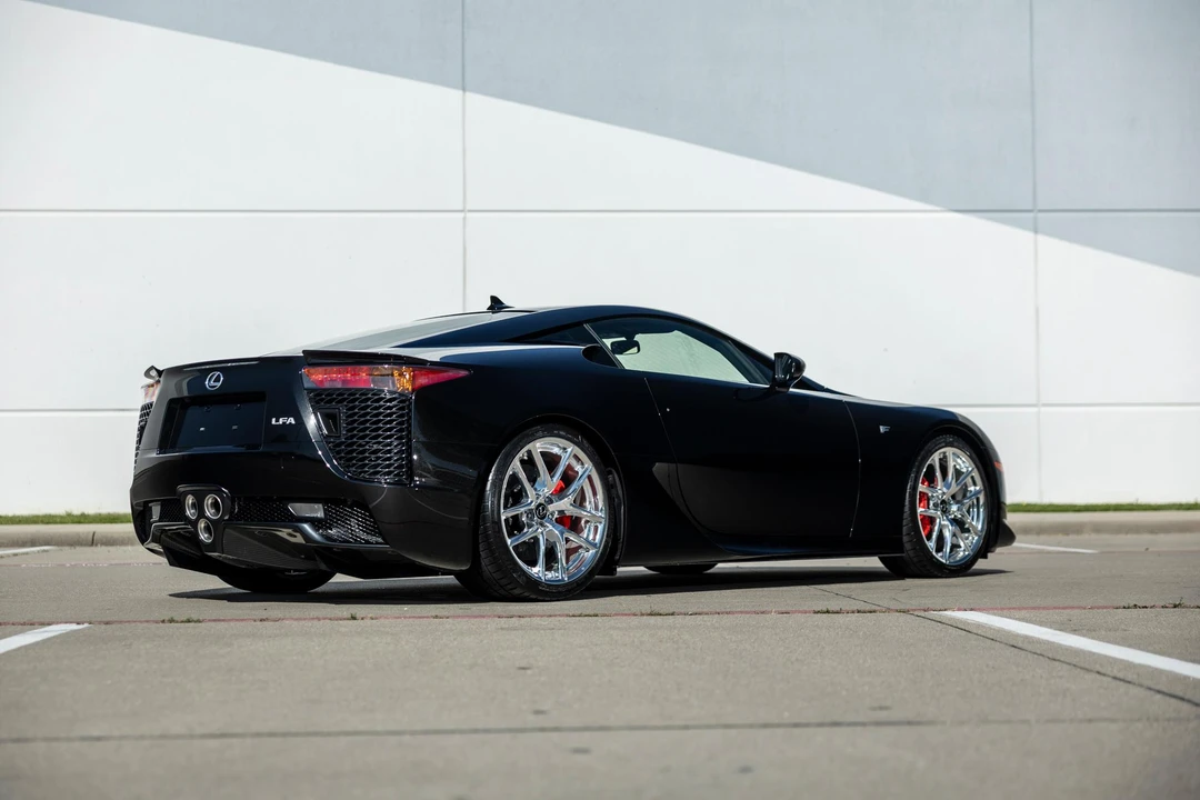 2012 Lexus LFA - Image 11 of 31